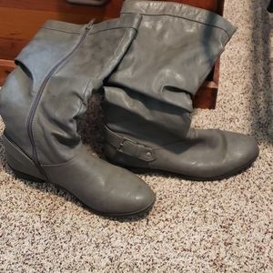 Women's boots